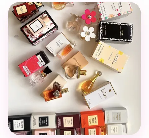 Example top-brand mini perfumes for 8 Random Mini Perfumes